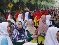 500 Peserta Ikuti Senam Bersama dan Pengenalan 7 Kebiasaan Anak Indonesia Hebat di Taman Merdeka